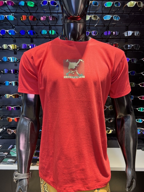 Camiseta Oakley Premium Skull Vermelha - Compre Agora