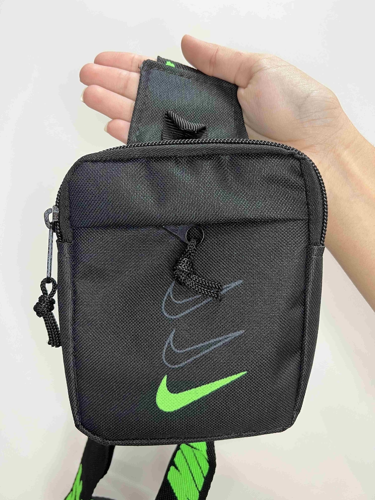 Nike over sales the shoulder bag