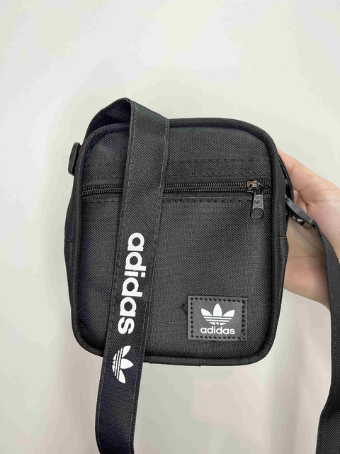 Shoulder Bag Adidas S mbolo Preto Cabana do Surf