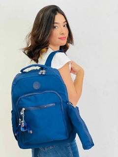 Imagem do Conjunto Mochila, Estojo e chaveiro Estilo Kipling