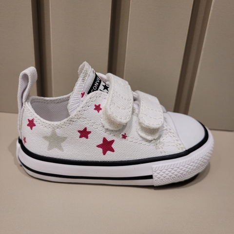 Converse basse outlet scratch