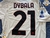 Imagen de AS Roma Suplente (beige) 2024. #21 Dybala. HeatRDY (de juego). Parche Serie A TIM