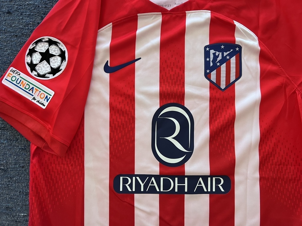 Camiseta atletico de madrid champions sale