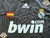 Real Madrid Suplente negra RETRO 2009. #8 Kaka. Parche UEFA Champions League - tienda online