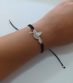 Pulsera colibrí macramé