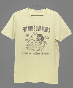 Camiseta - Uma honra (cartoon)