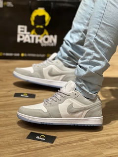 NIKE AIR JORDAN LOW