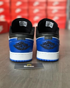 AIR JORDAN LOW BLUE na internet