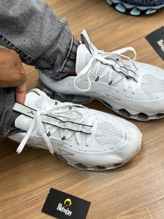 MIZUNO PROPHECY 13 BRANCO na internet