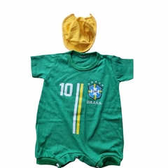 Macacão Bebê Chapéu Verde/Amarelo menino Brasileiro - comprar online