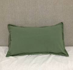 ALMOHADON PRAGA EN TUSOR DE 40x60 VERDE SECO