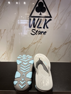 Chinelo Oakley Titan - OFF White - WLK Store