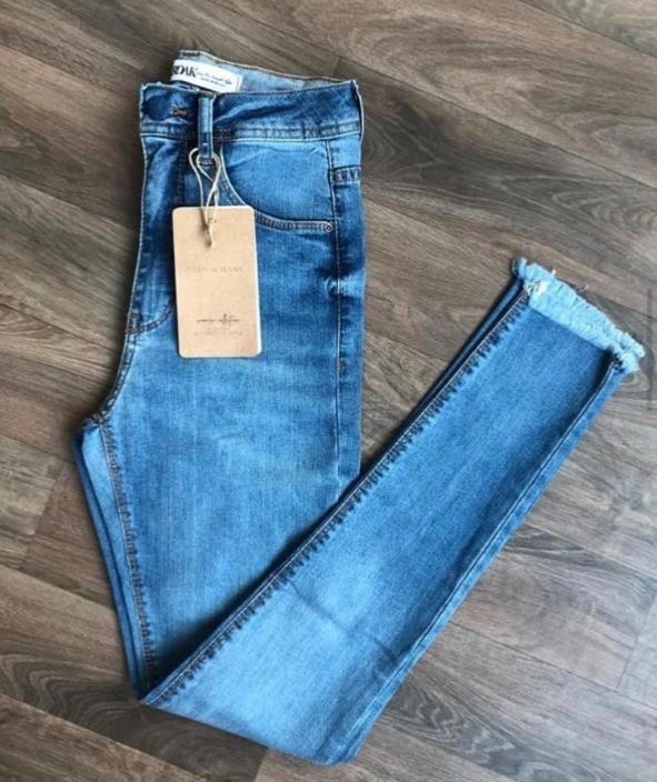 Cal a Jeans Skinny Dardak Las Divas Boutique