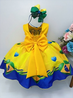 Vestido Infantil Brasil Com Cinto De Pérolas na internet