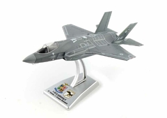 48215 Avión Lightning II F35A Die Cast Escala 1/100 Italeri en internet