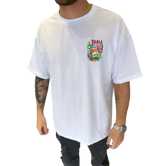 Remera Blanca Oversize BOB ESPONJA Y PATRICIO ESTRELLA - comprar online