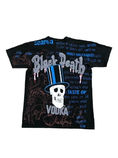 (M) Camiseta vintage AOP Black Death Vodka dos anos 90 na internet