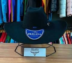 CHAPÉU PRALANA CROSS HORSE PRETO ABA 12 STRASS PRATA NA ABA na internet