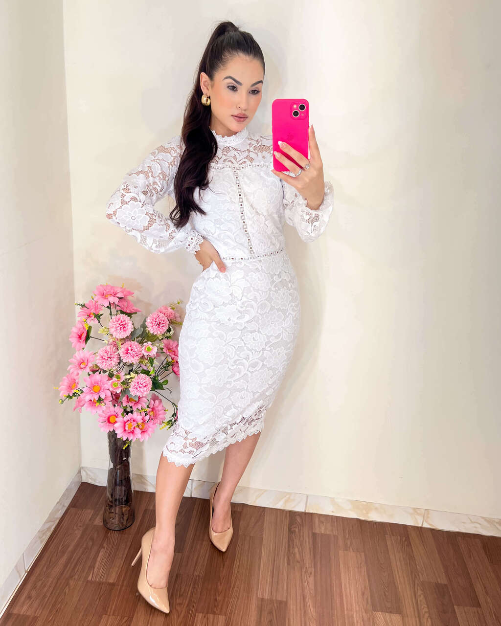 Larissa} Vestido Noiva Midi Tubinho Manga Longa Gola Alta em Renda Casamento  Civil (Branco Off)