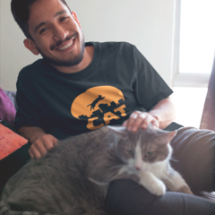 Camiseta Cat na internet