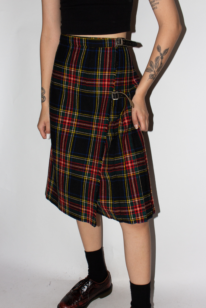 saia kilt xadrez com fundo preto