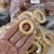 Argola Mini de Madeira 30mm Marfim Unidade - comprar online