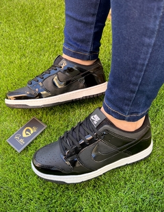 Nike DUNK • Preto em verniz - comprar online