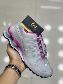 Nike Shox NZ Cinza Rosa Comprar em Gu Store