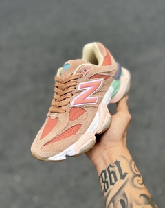 New Balance 9060 • Salmão - comprar online