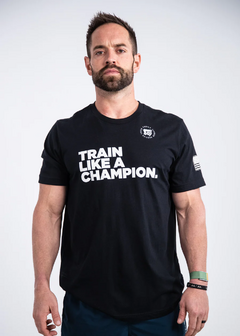 REMERA PREMIUM MAYHEM Train Like a Champion 2.0 T-Shirt: Black