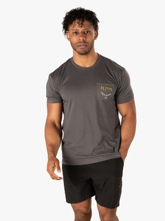 REMERA RPM - WIRED UP POCKET TEE GRAPHITE