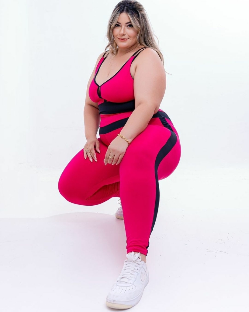 Roupas plus size fitness 2025