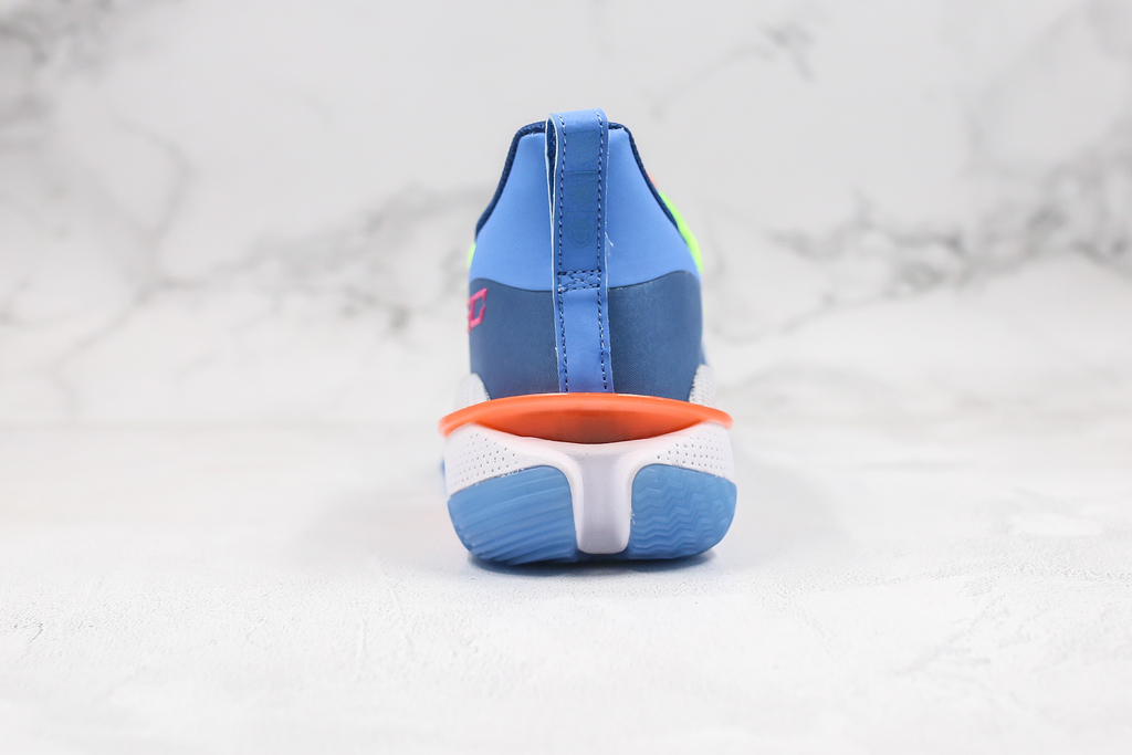 Curry 7 best sale super soaker christmas