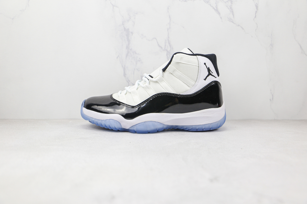 Air Jordan 11 Retro "Concord (2018)" - DUKE SPORT