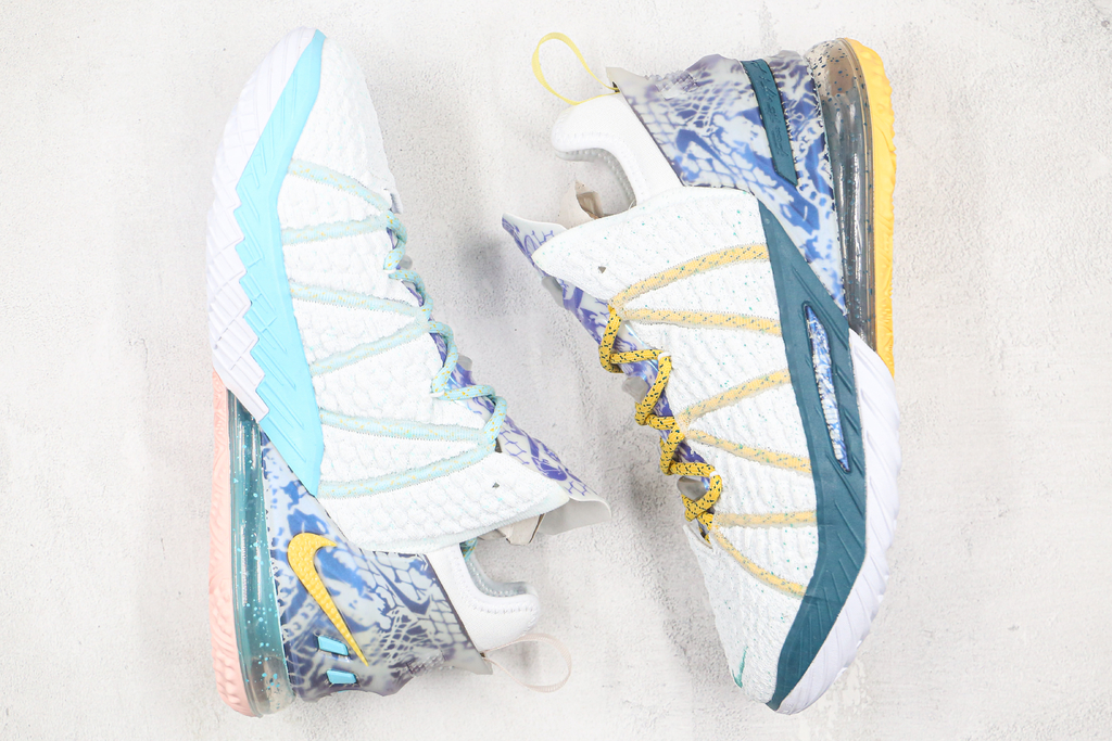 Nike LeBron 18 Reflections Flip Comprar en DUKE SPORT