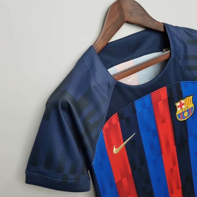 Adidas lança camisa com “erro” para a Catalunha