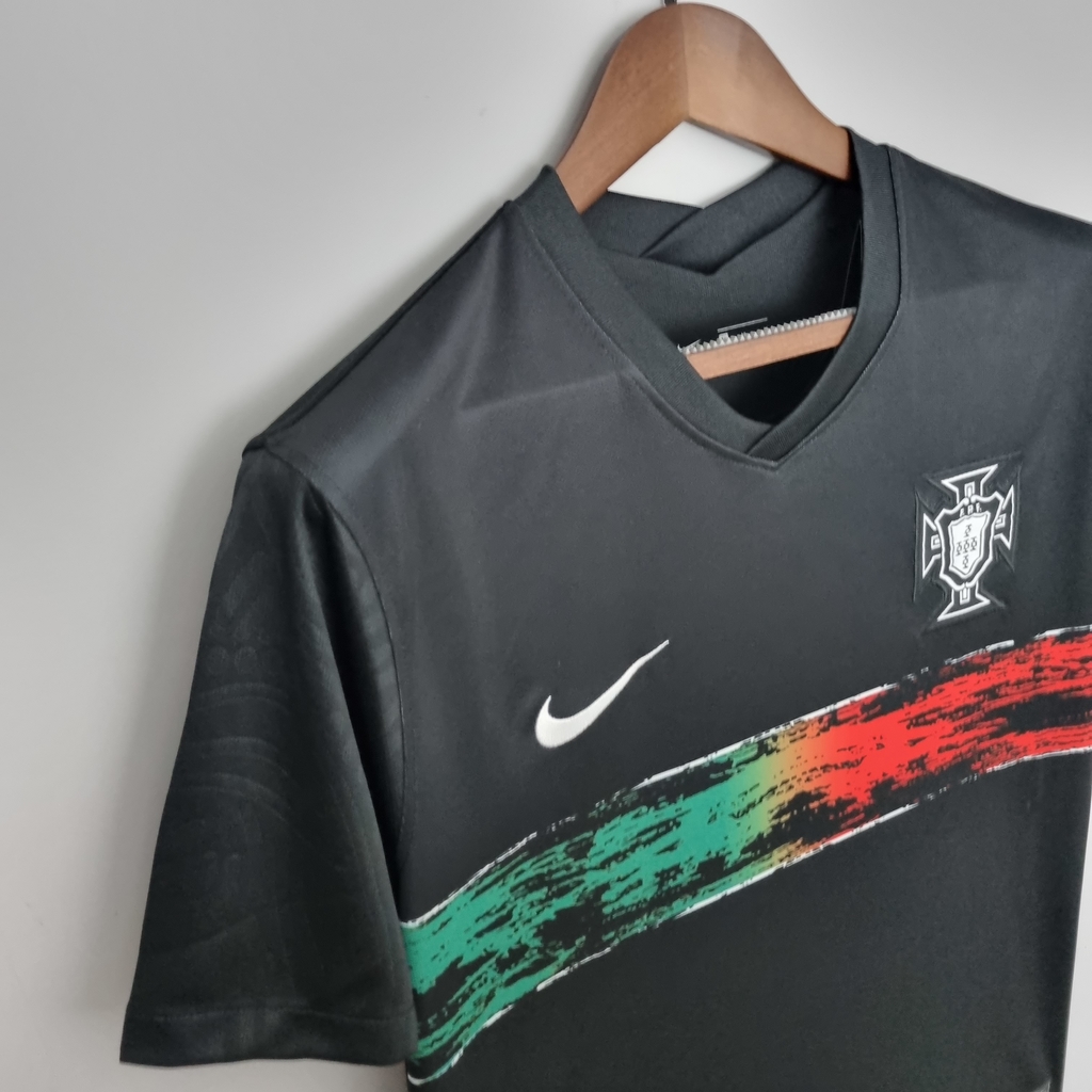 Camisa Portugal Treino 2022 Masculina - Preto