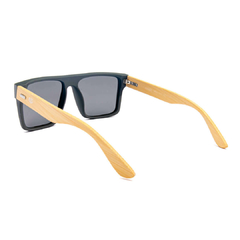 Óculos Fuel polarizado retangular cor preta com haste de bambu