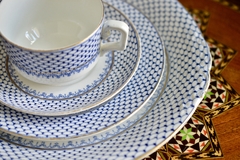 Trio para Te Allertons China Ltd. England Pattern Blenheim Blue C1940.