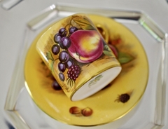 Imagen de Demitasse Aynsley Fine English Bone China Pattern Orchard Gold Fruits C1960