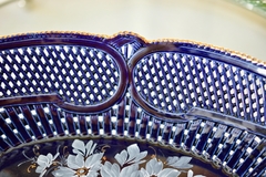 Canasta Bombonera de Porcelana Cluj-Napoca Cobalt Lace Pintada a Mano - Funcy Stuff Antiguedades