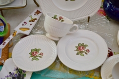 Trio para Te Wedgwood England Pattern Moss Rose C1950 - comprar online