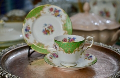 Trio para Te Paragon Fine Bone China England Pattern Rockingham Green C1950. - comprar online