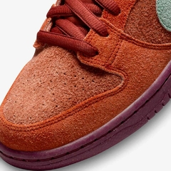 Tenis Nike SB Dunk Low Pro Mystic and Rosewood na internet