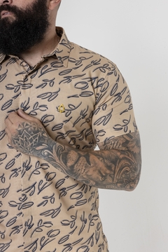 CAMISA MANGA CURTA | ESTAMPADA na internet