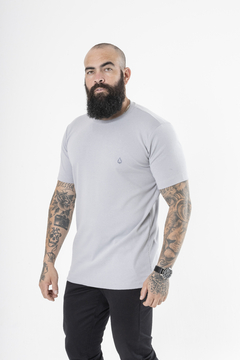 CAMISETA ESSENTIAL | FIO EGÍPCIO - comprar online