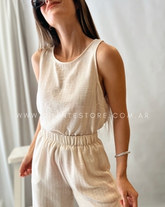 Blusa Cali (beige con doble linea blanca)