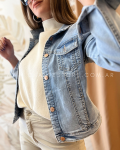 Campera denim clara