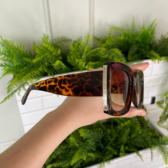 OCULOS DE SOL FLORENCE ANIMAL PRINT COM MARROM - comprar online