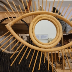 Imagen de Espejo de rattan diseño de ojo 54cm